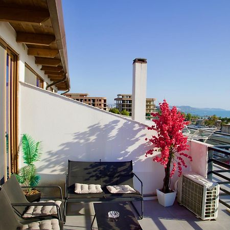 Sea View Apartments Golem  Esterno foto