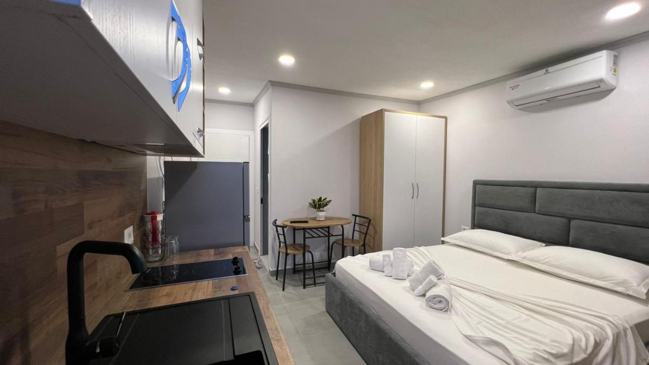 Sea View Apartments Golem  Esterno foto