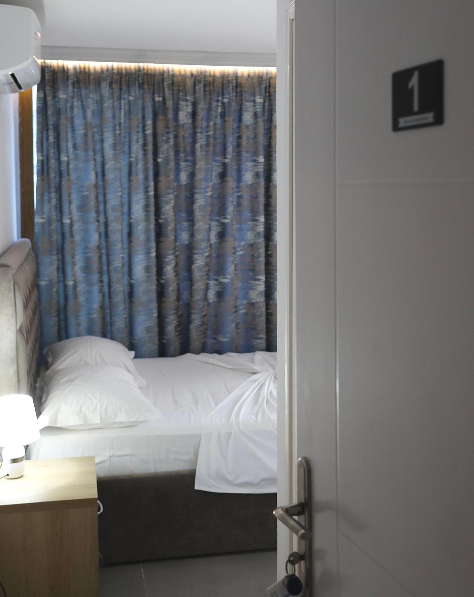 Sea View Apartments Golem  Esterno foto