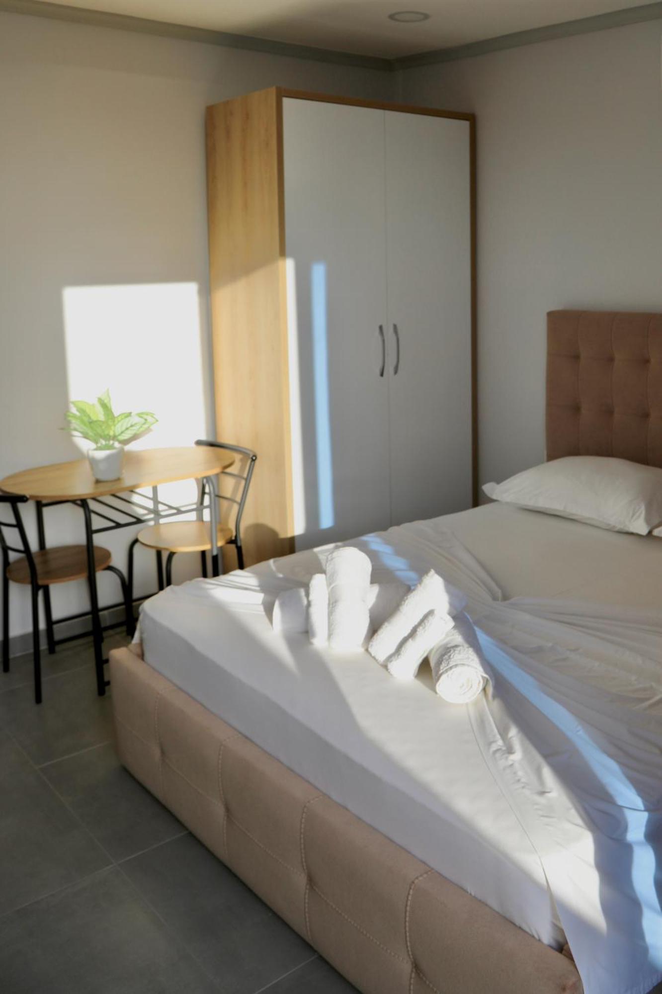 Sea View Apartments Golem  Esterno foto