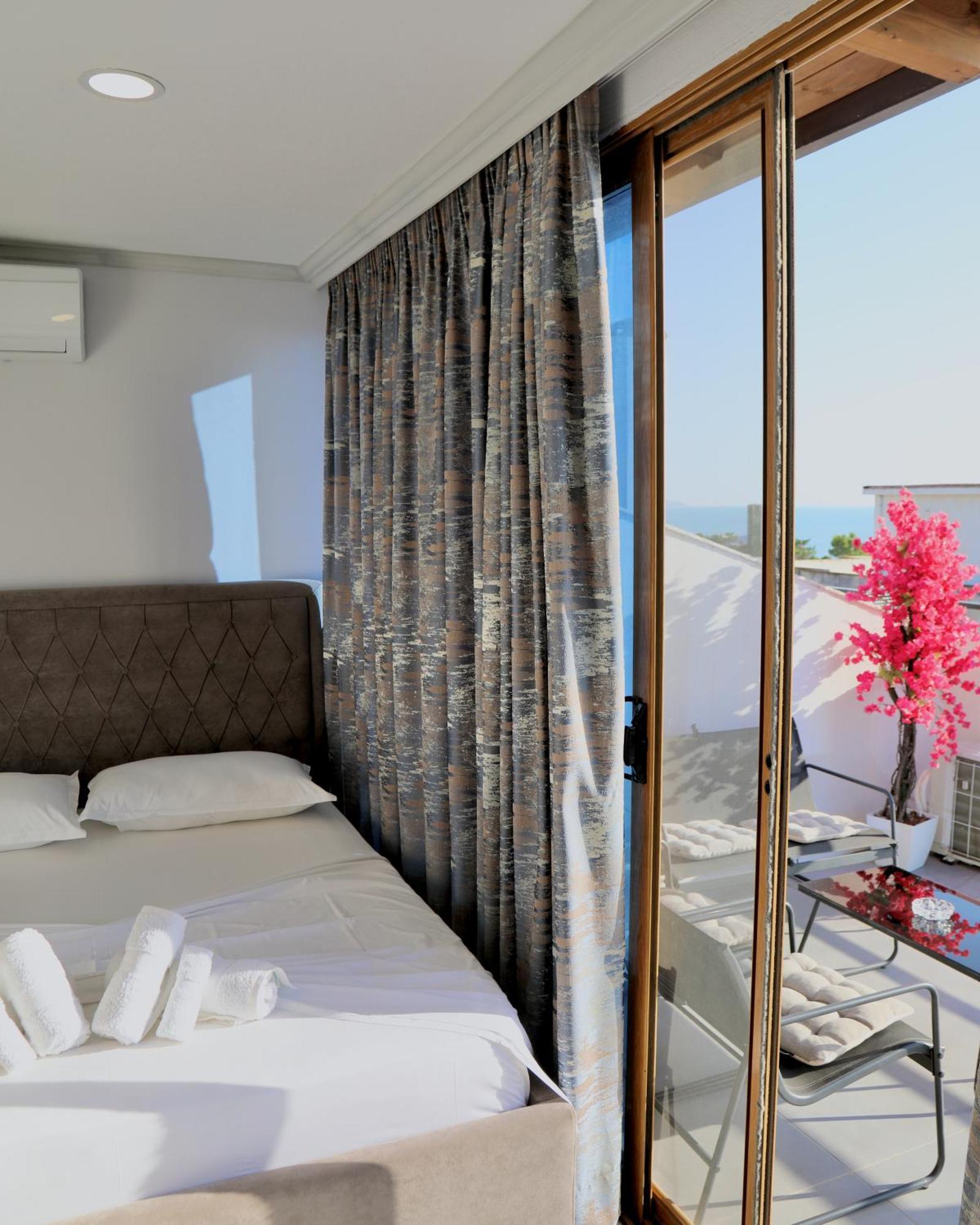 Sea View Apartments Golem  Esterno foto
